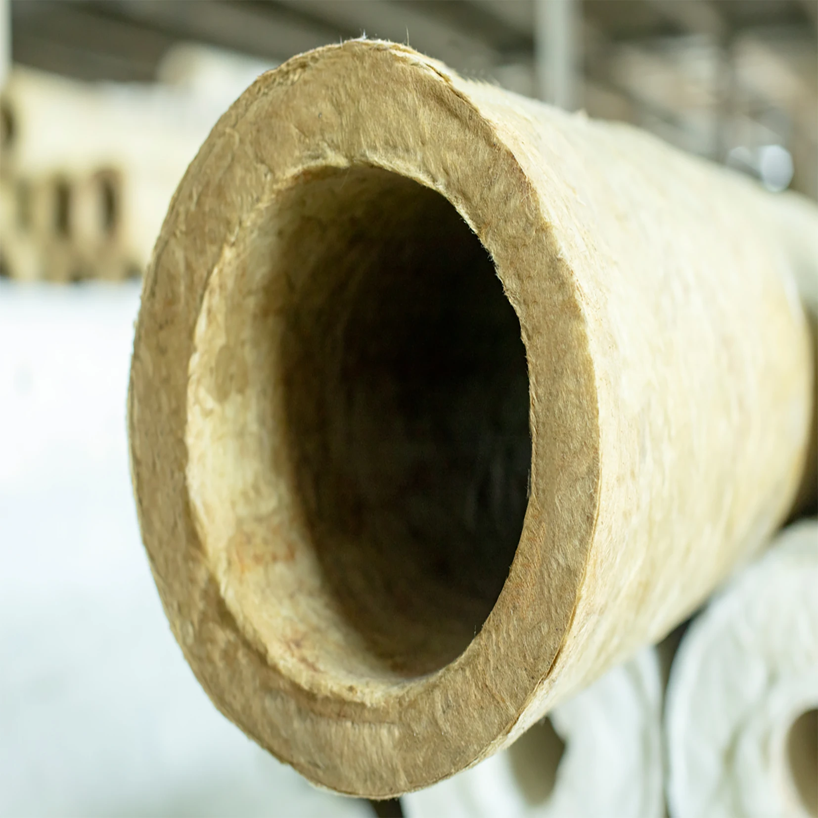 Prefabricated House Types of Fireproof and Sound Thermal Insulation Price Philippines Waterproof White HEN Color Material Origin