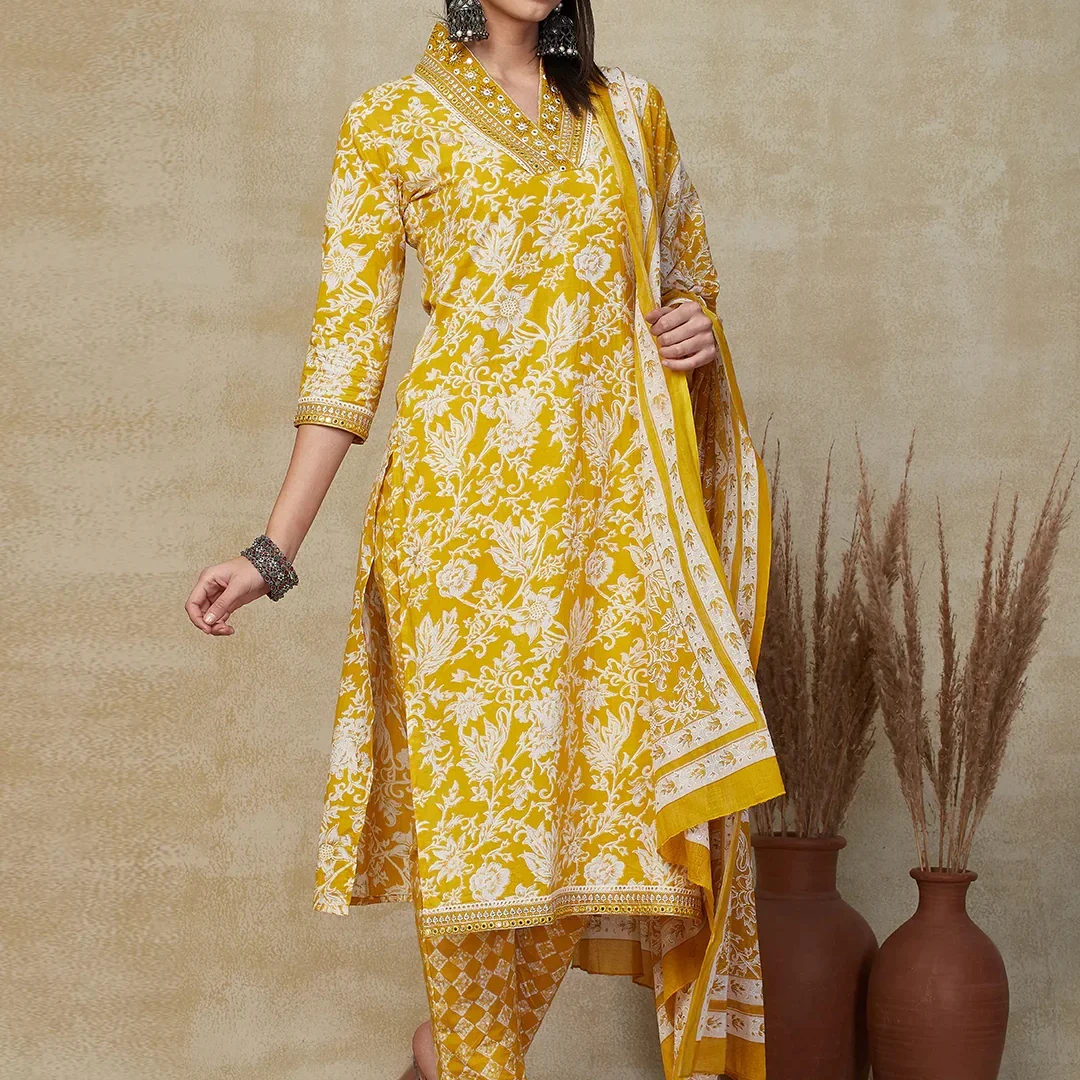 Hot Selling Womens Stylish Ethnic Wear Suit Set for Party and Festive Wear Available at Wholesale Price for Export