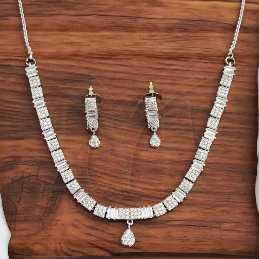 Jewelry Accessories White Rhodium Polish Beautiful Fancy Style Designer Party Wear Accessories American Diamond Necklace Set