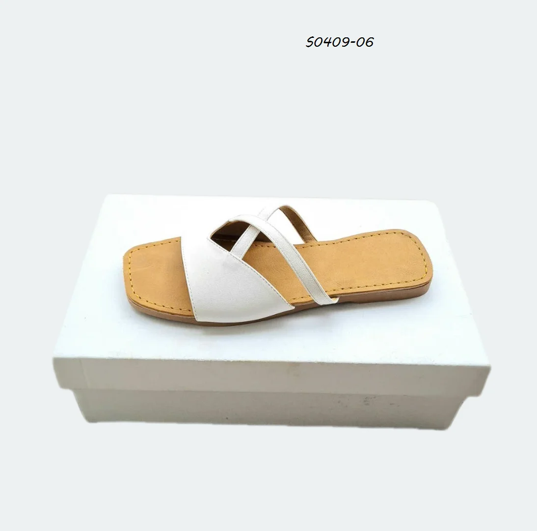 Женские сандалии