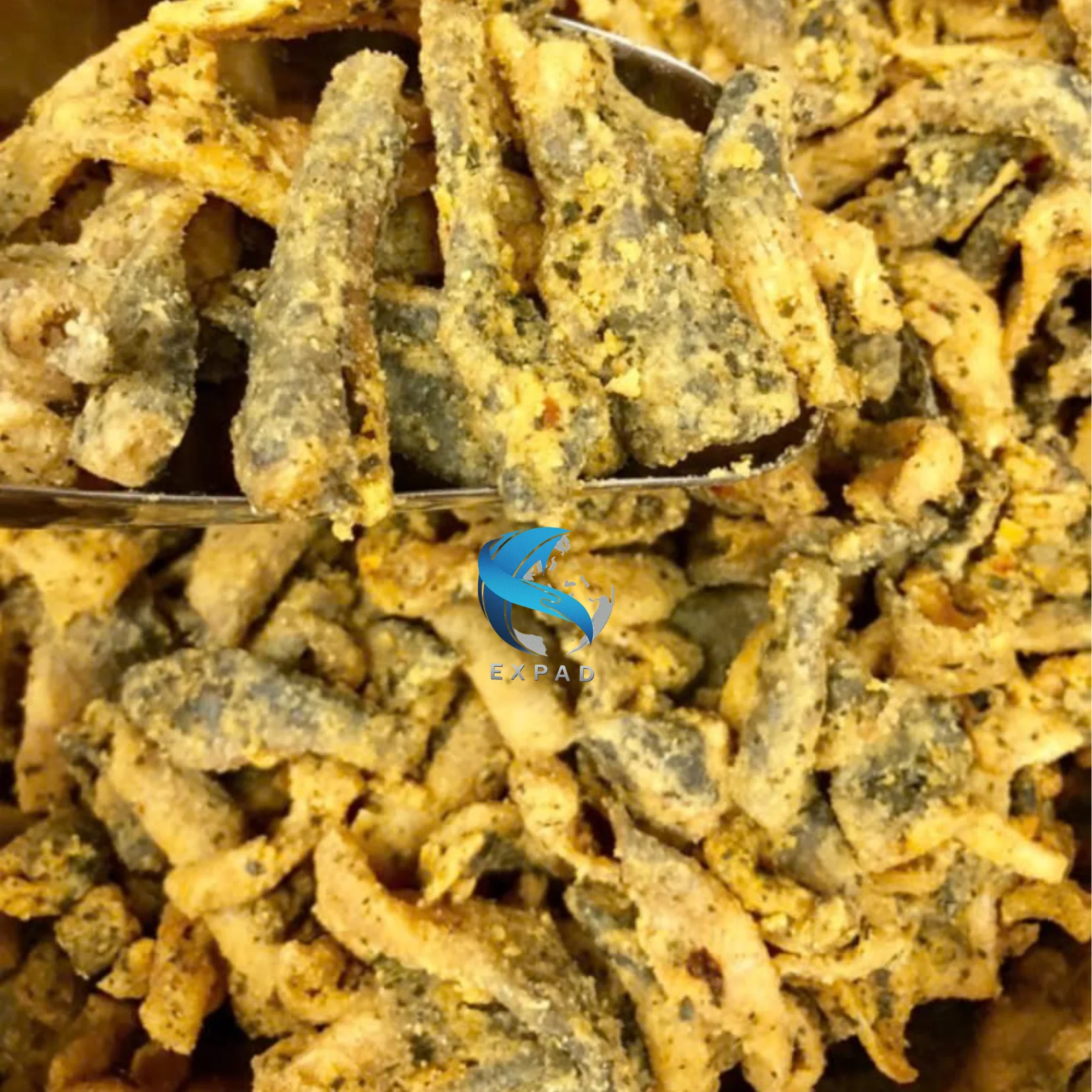 SALT EGG SALMON SKIN / HIGH QUALITY DELICIOUS FISH SKIN EXPORTED AT COMPETITIVE PRICE