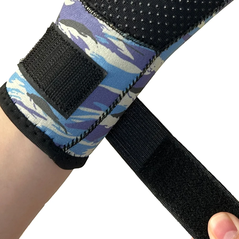 Custom Logo Non-slip Wear Resistant 4mm Neoprene Wetsuit Surf Protective Diving Gloves