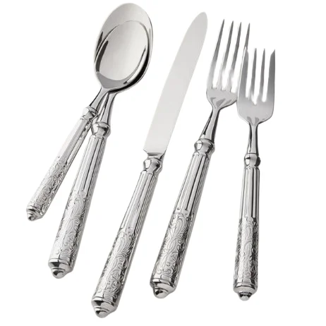 Design Style Modern Silver Plated Metal Handle Cutlery Flatware Set High Selling Silver Spoon and Knife Cutlery