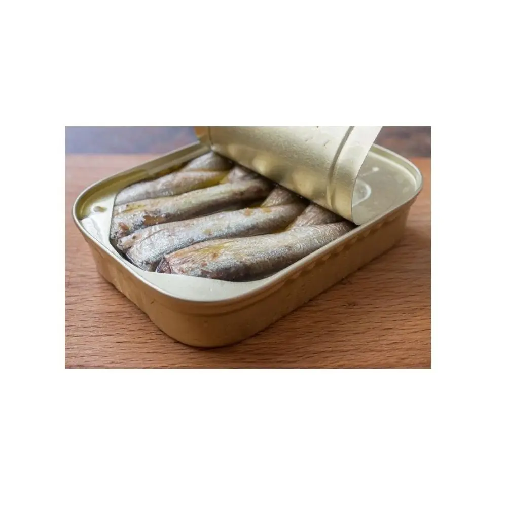 Canned Sardine in Vegetable Oil 125g Sardine canned fish wholesale Canned fish canned sardines Instant canned food
