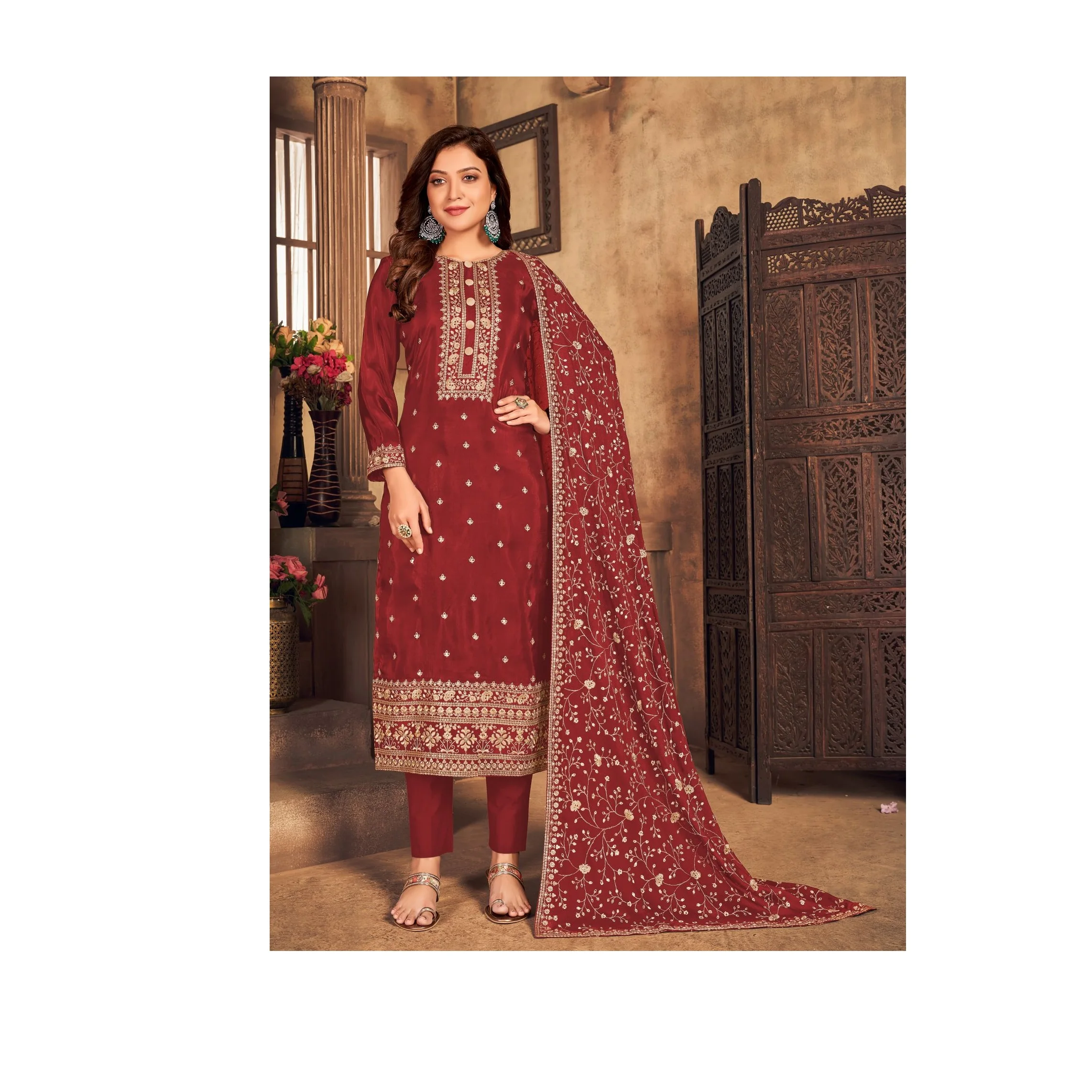 New Modern Ladies Salwar Suit Pakistani and Indian Women Salwar Kameez at Wholesale Price From India
