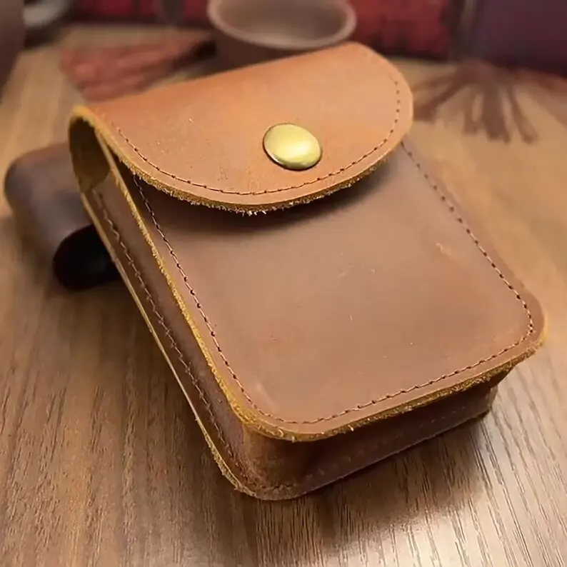 High Quality Customized Hand Made Leather Personalized Cigarette Case Box For 20 Cigarettes Unisex Use At Wholesale Manufacture