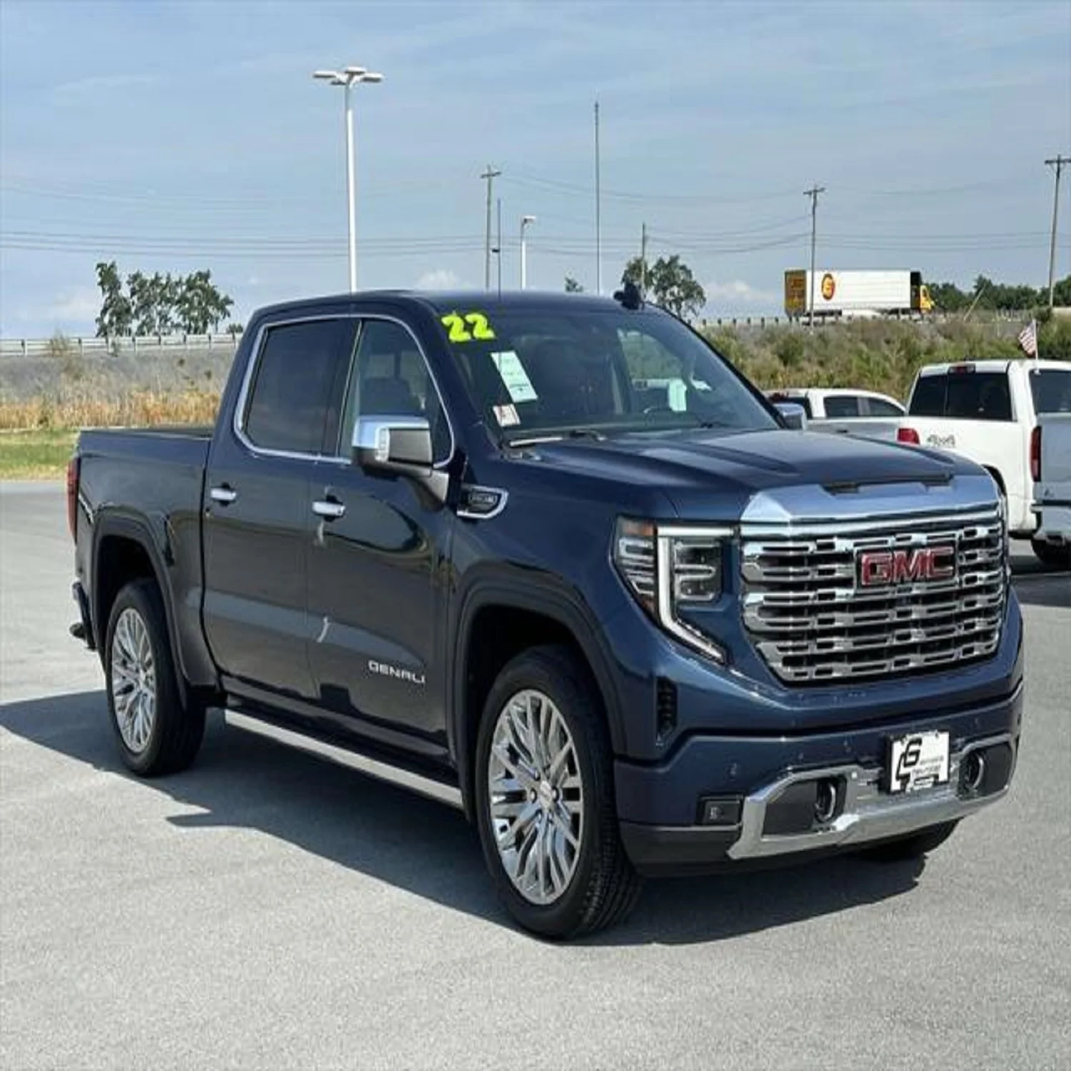 Подержанный 2022 GMC Sierra 1500 Denali