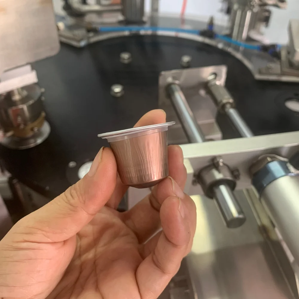 ROBUSTA Viet Nam coffee Wholesale price Capsule compatiple Nespresso Coffee OEM 6gr per cup Good price at the factory Export