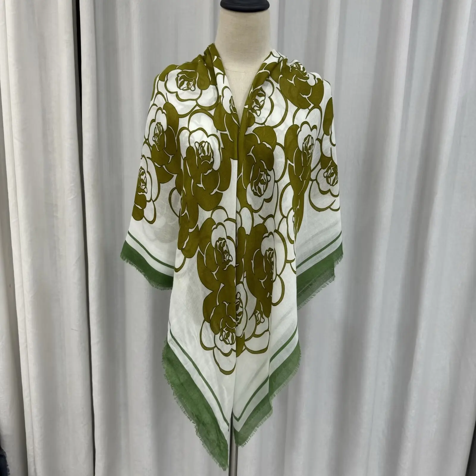 Wholesale Black Women Fancy Viscose Square Cotton Scarf With Fringe Patterns Spring Summer Scarf With Light Tassel Grey