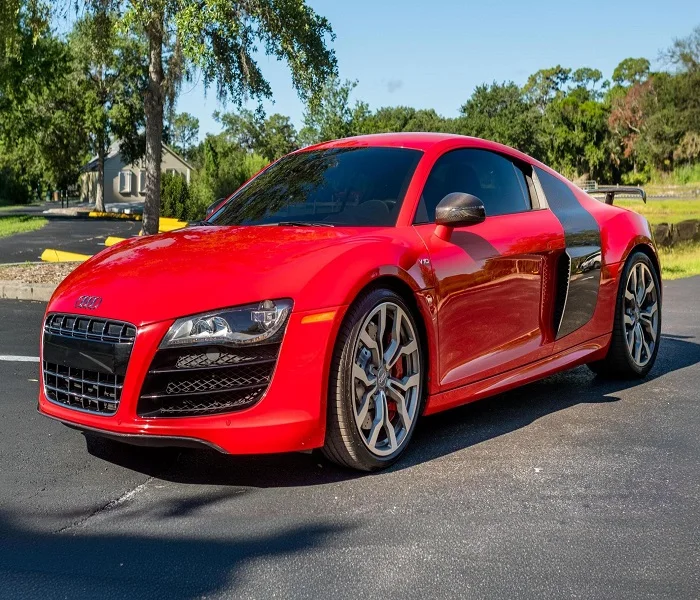 2010 A U D I R 8 V10 купе Максимальная мощность (Ps) 400Ps задняя подвеска многорыкаемый Подержанный автомобиль с чистым названием и настраиваемым