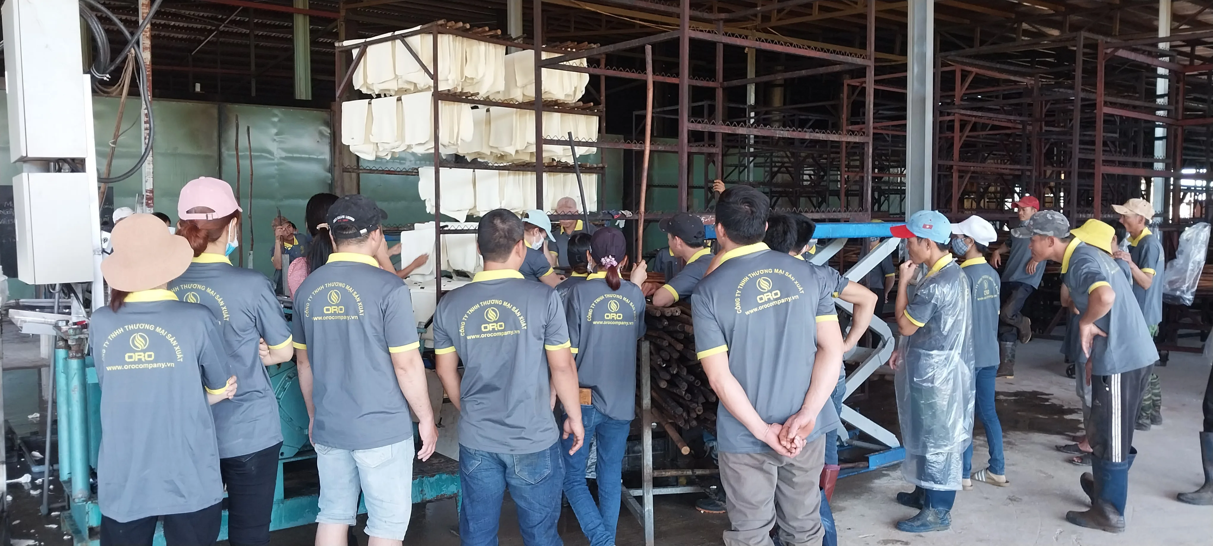 Rss industrial rubber band wearing compound natural raw rubber rss recycled tyres synthetic rubber