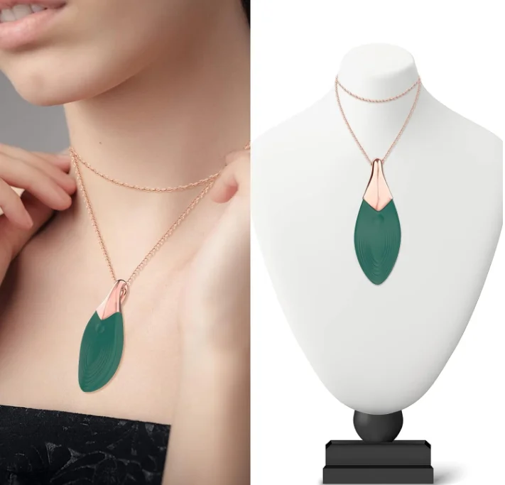 Sex Toys for Women or Couples Clitoral Nipple Stimulator Mini G-Spot Silicone Halter Necklace Vibrator