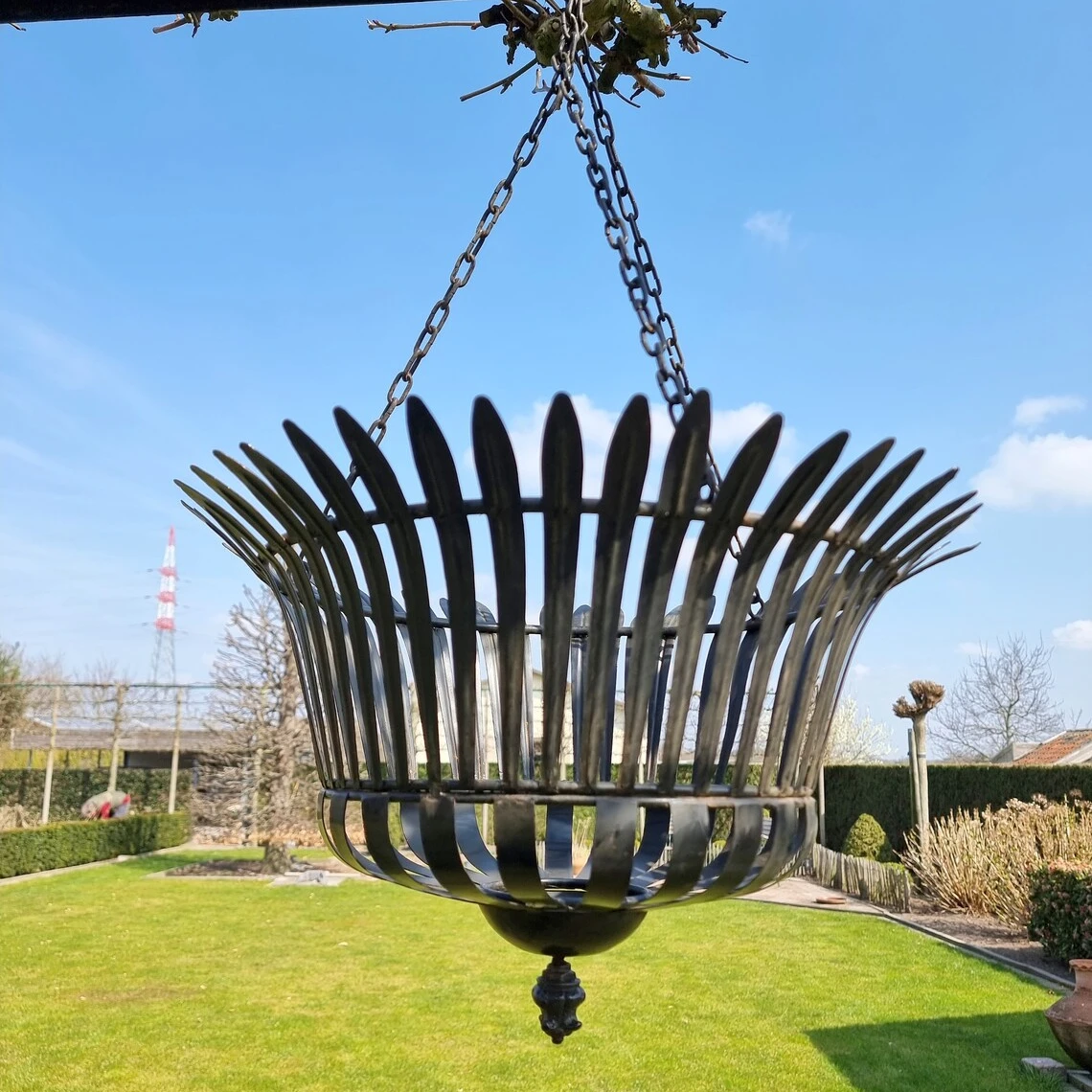 Wrought iron large hanging flower basket for outdoor window decor plants flowers pot garden home yard made in India wholesale