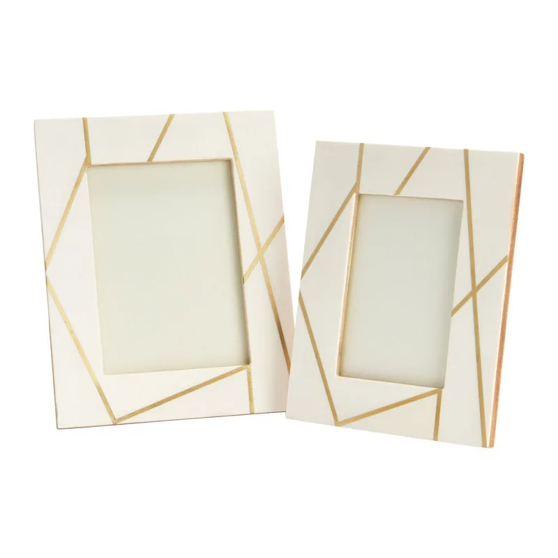 MDF modern photo frames in bulk for wholesalers retailers or interior designers These high-quality MDF frames are available