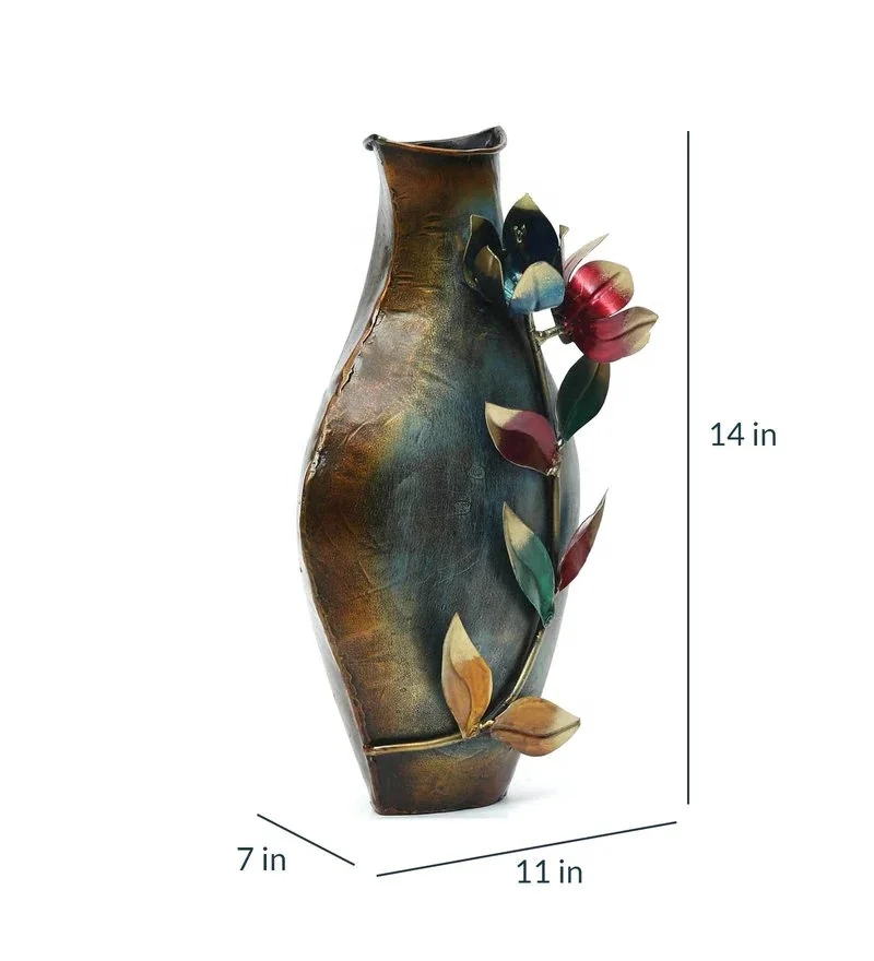 Best Quality Metal Silver Flower Vase In Multi Color .