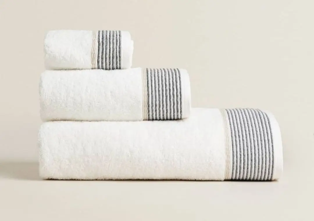 Bset selling Luxury Wholesale Hand Custom 70x140cm Hotel 100% Cotton stock Bath towel for sale