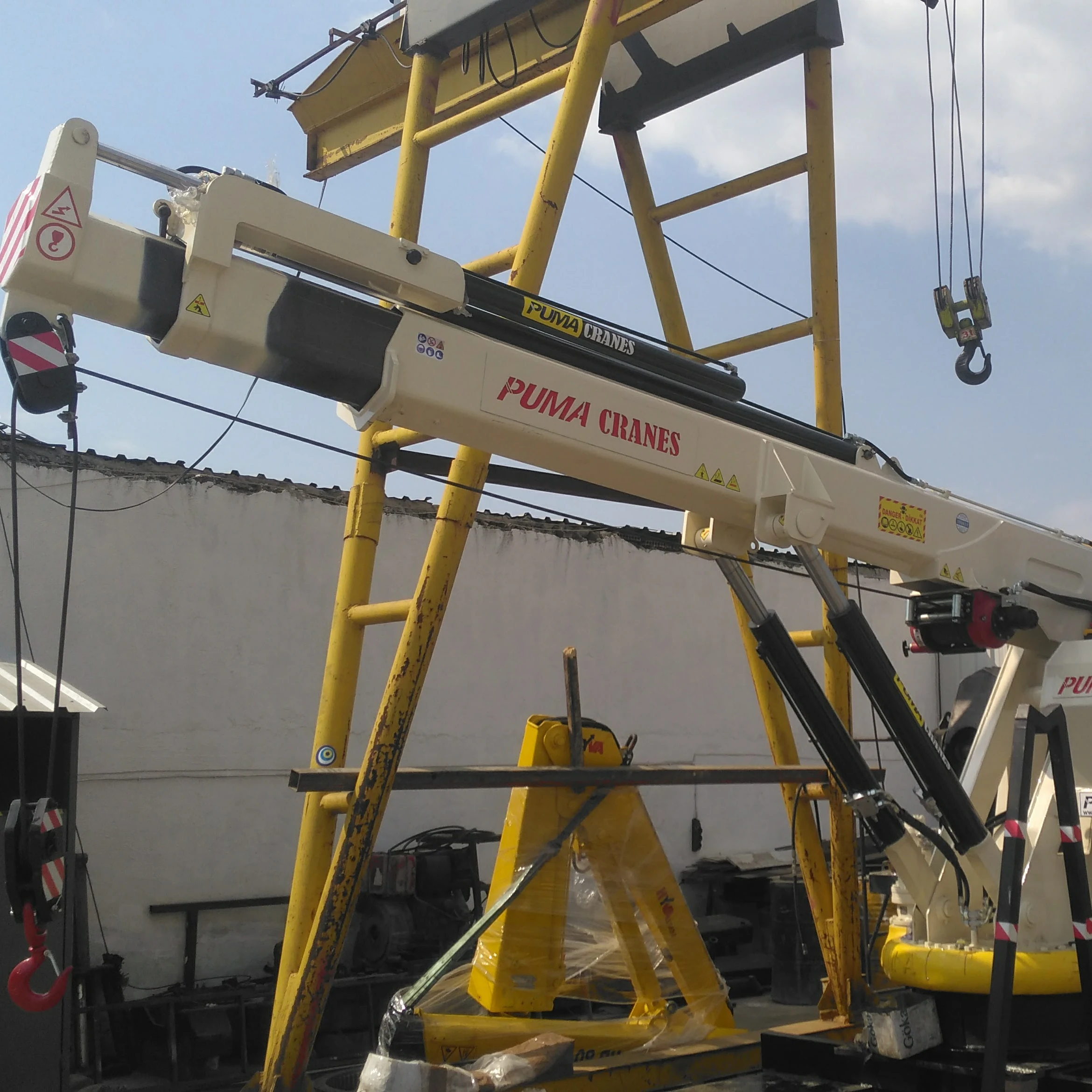 Puma Crane Marine Deck Telescopic Gantry Crane New 4 Ton 100 Ton Rated Electric Loading Capacity Gearbox Hoist Mechanism Farm