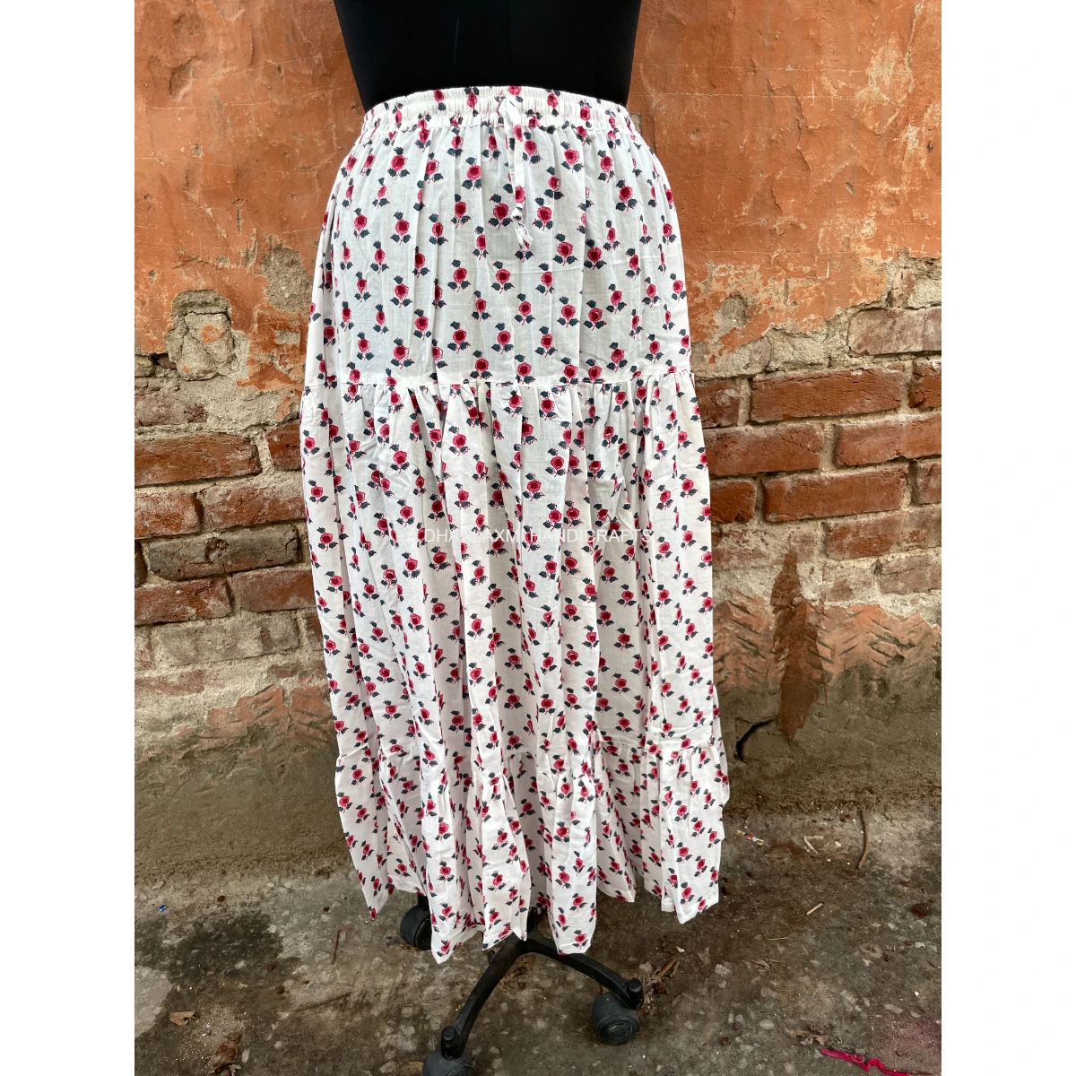 Girls Skirts Floral Printed Maxi Design Bohemian Style Cotton Long Wear Skirts Indian Tunic Women Skirt Boho