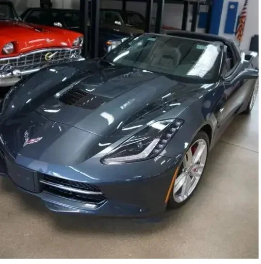 3 месяца подержанных 2018 2019 Chevrolet Corvette Stingray 2dr купе w/1LT