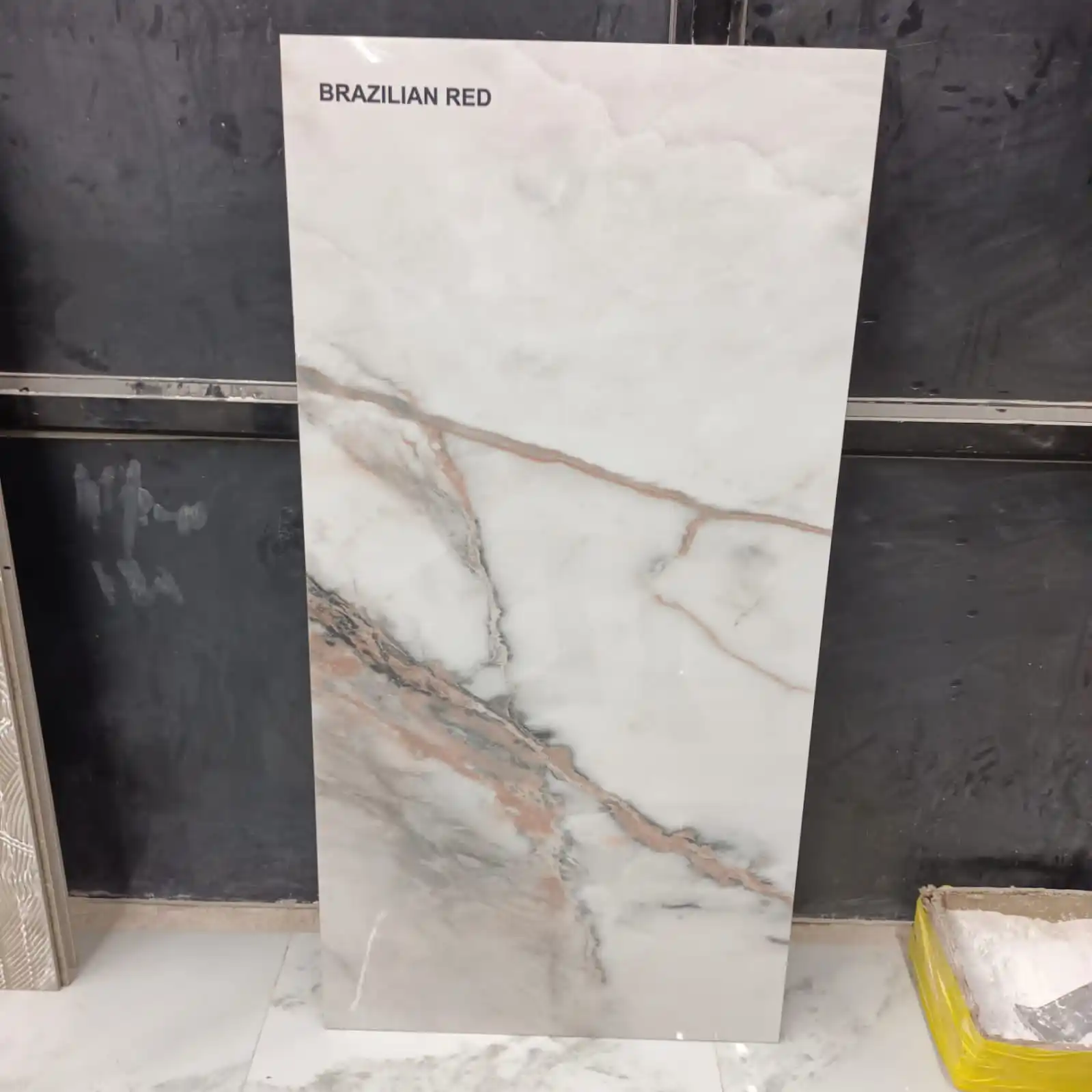 HIGH QUALITY GLAZED POLISHED PORCELAIN FLOOR TILES NEW DESIGN ONYX BIANCO 600X600 600X1200 800X800 MM MADE IN INDIA