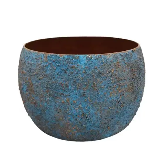 Hot Selling Modern Design Metal Flower Vase with Enamelled Finish and Horn Design for Home and Garden Wedding Decoration