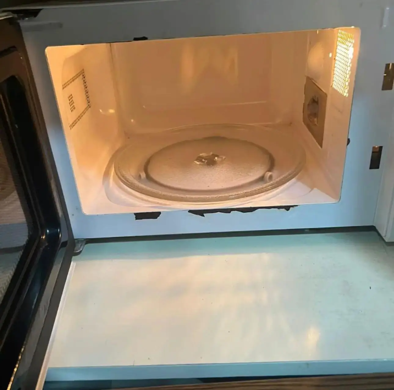 Microwave oven