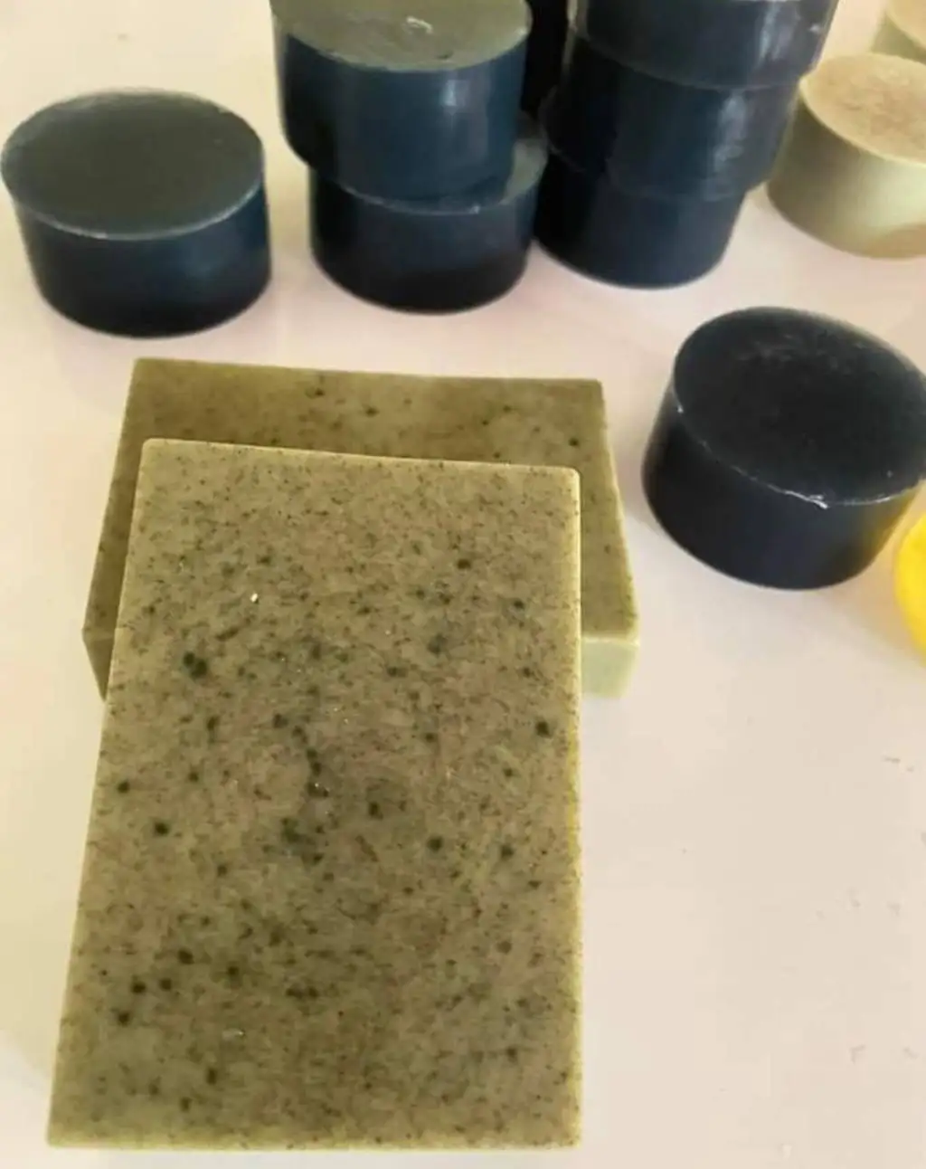 OEM Organic Oil Soap, 100% Thai Natural Giftset Soap, Wholesale Handmade Soap from Thailand