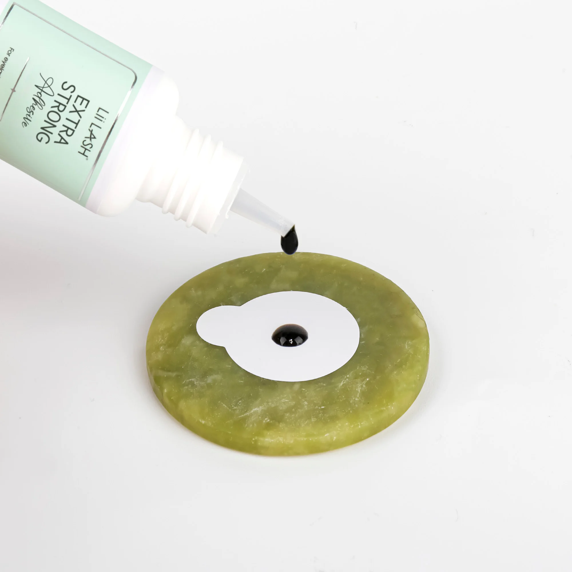 High Quality Fast Setting Professional Lash Extension Adhesive Glue Strong Eyelash Glue MSDS Certificate Wholesale Private Label