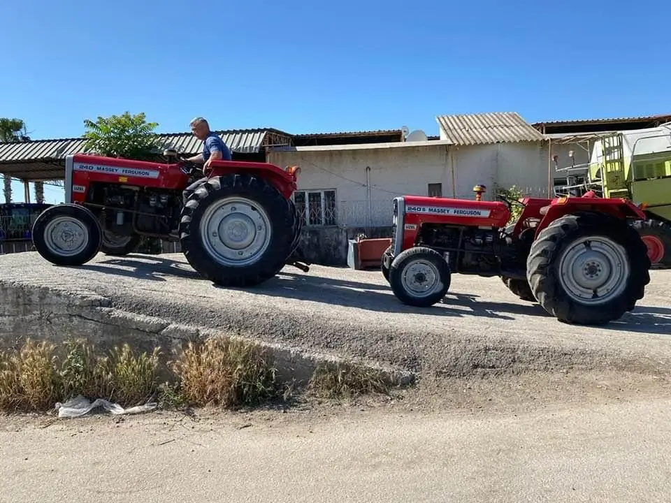 second hand used tractors Massey Ferguson 1204 120HP good quality for sale agricultural machinery compact tractor farm tractor