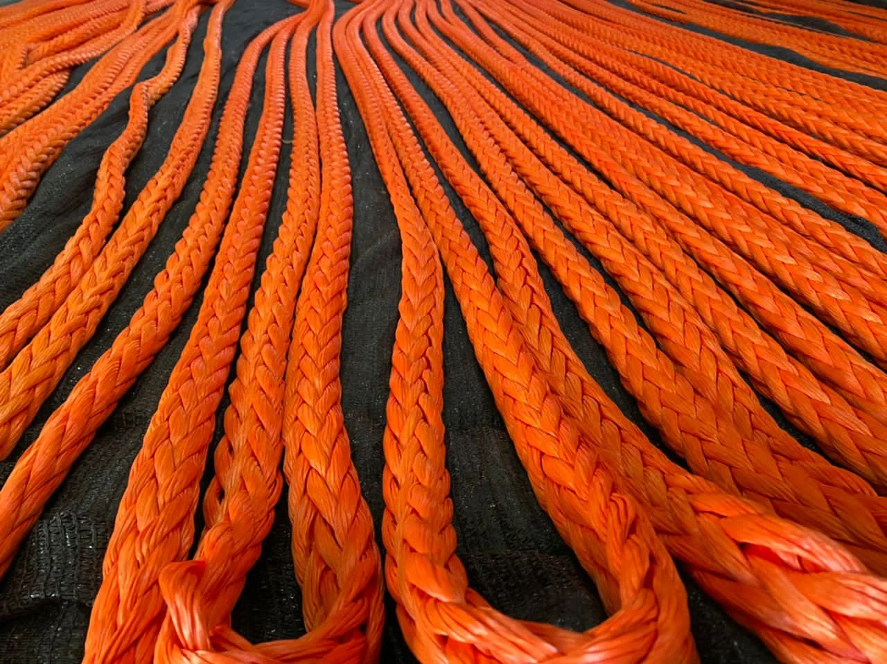 Unraveling Its Superior Strength Jiaolong UHMWPE Rope for Marine Applications