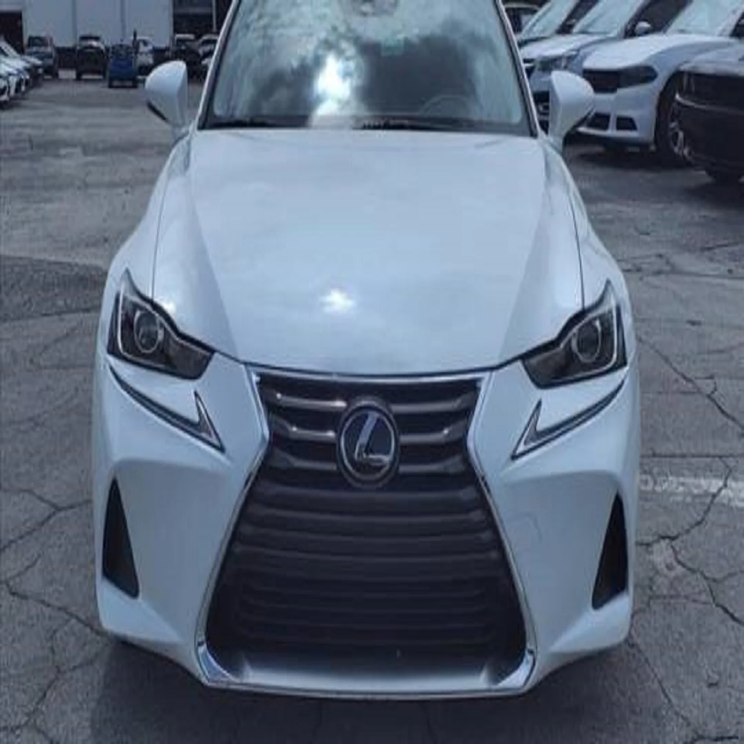 Используется 2019 Lexus 300 RWD