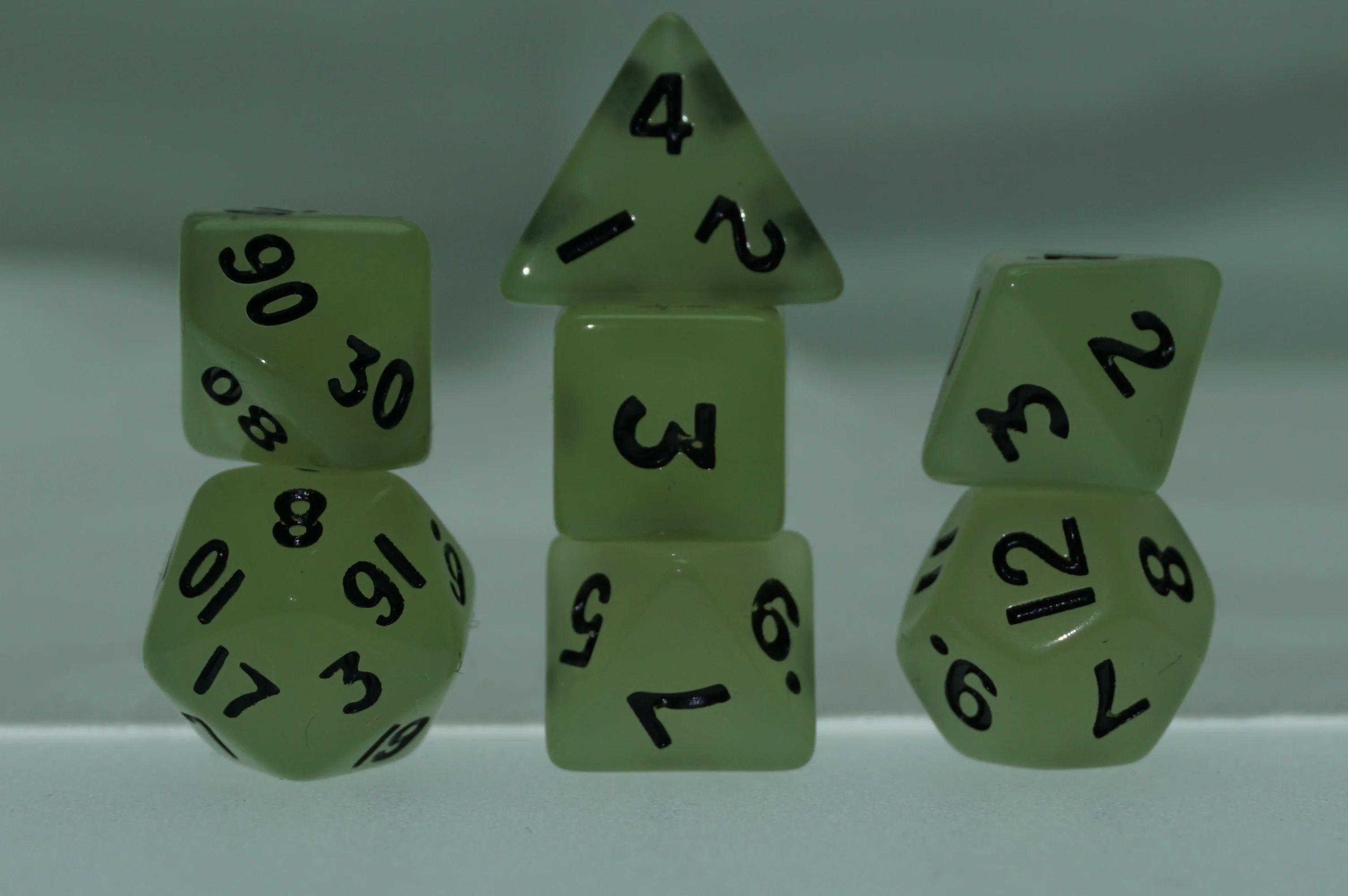Акриловые Светящиеся в темноте 10 мм Мини 7 шт. RPG DND Настольная игра Warhammer новый выпуск по Заводской Цене набор Кубков