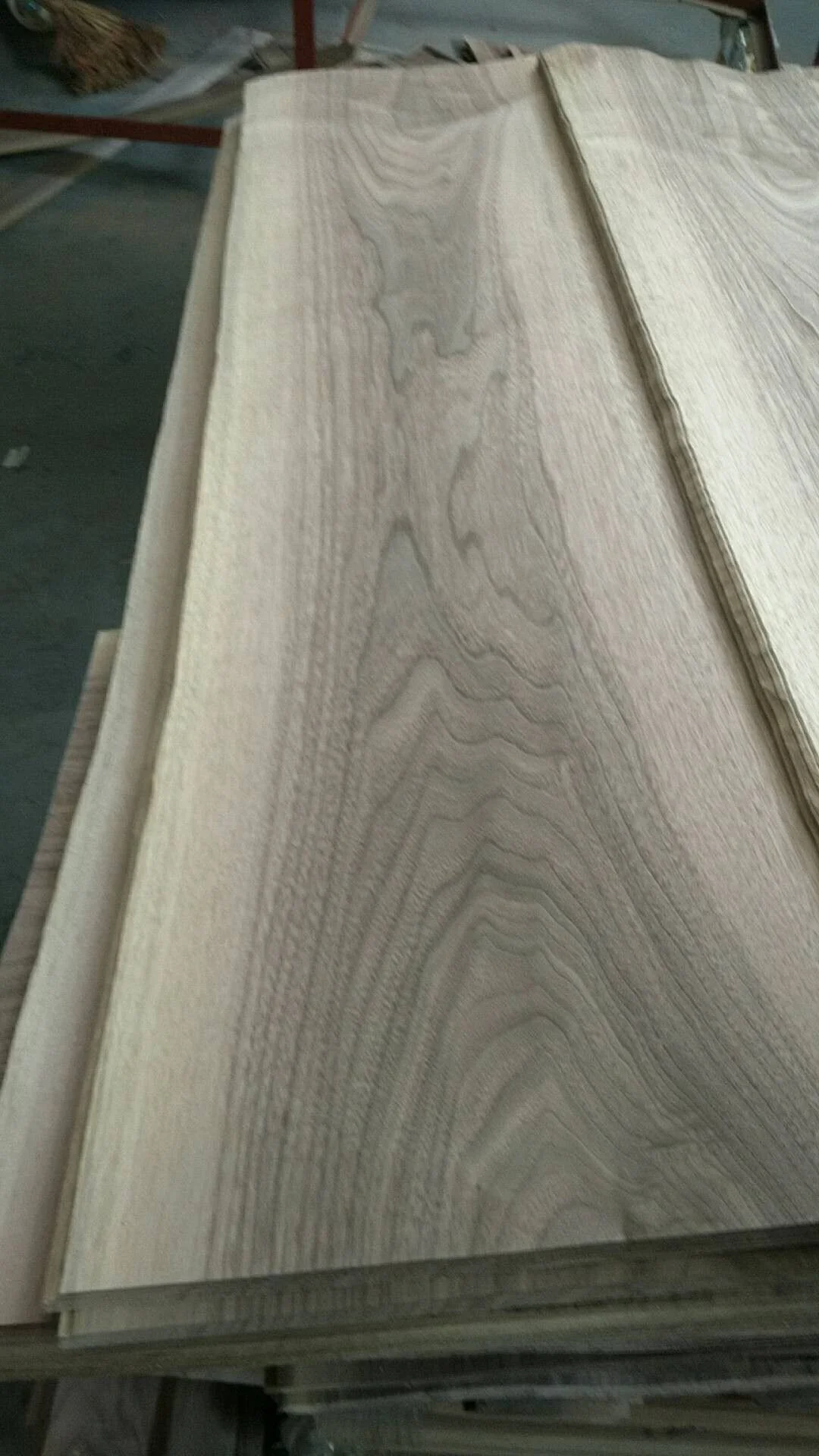 Natural Black walnut veneer for Longboard