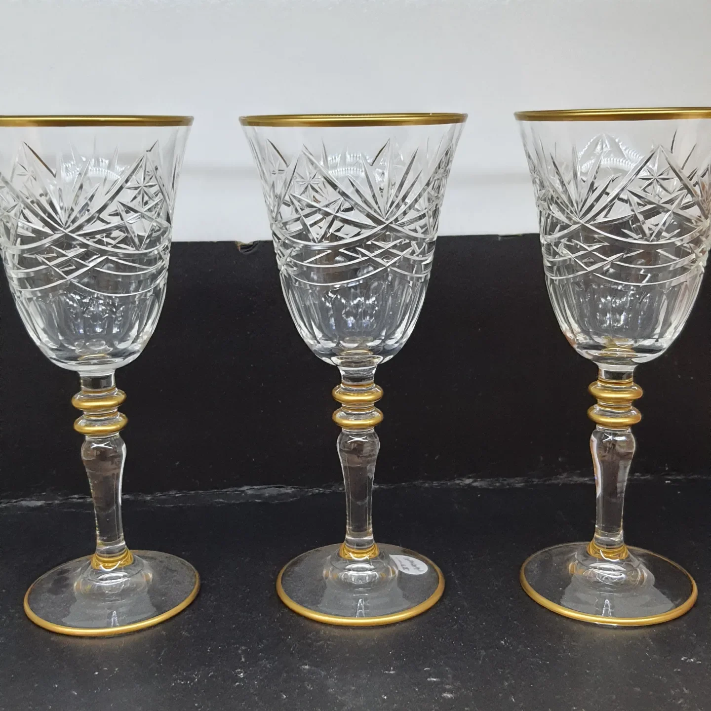 Quality Wine Glass Hand Cut Colorful Design Premium Crystal Whisky Champagne Glass Beverage Cups Cold Drinking Wholesale Mug Cup