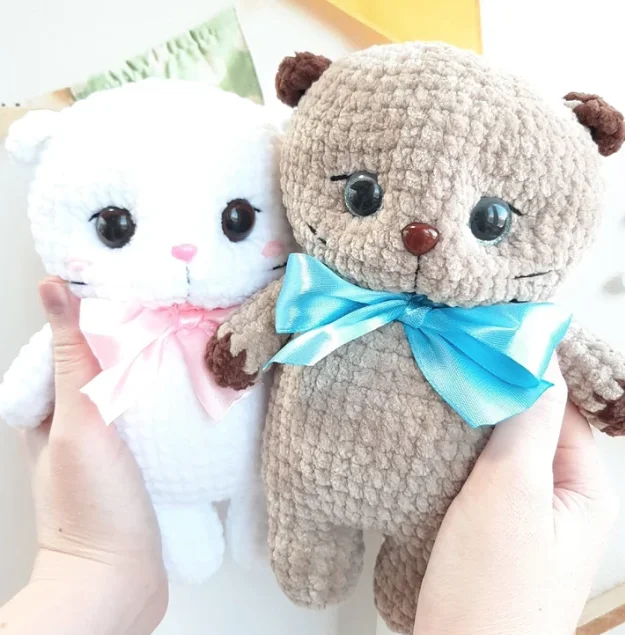 Crochet PATTERN Little kitten Plush animal toys
