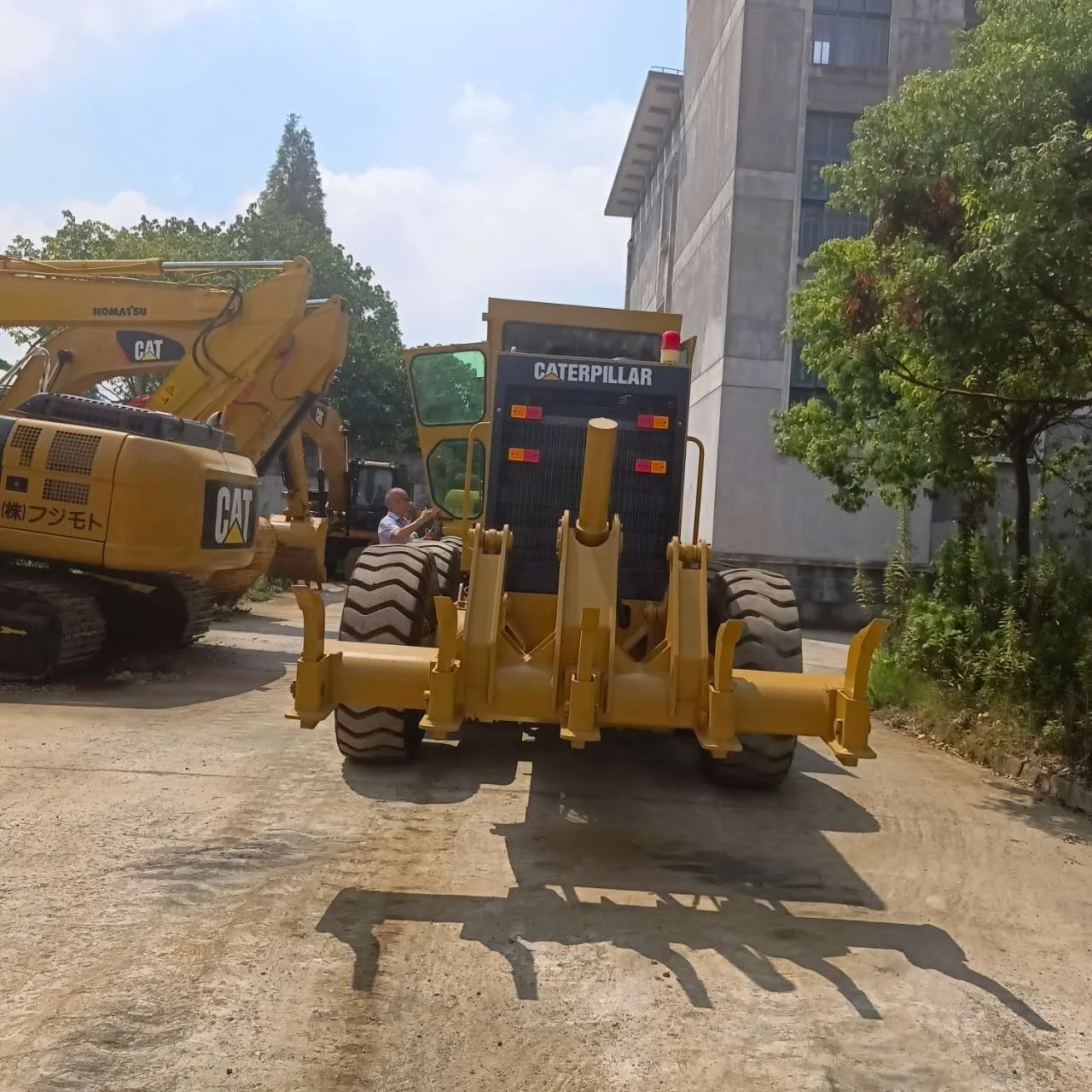 PY180 motor grader 140K