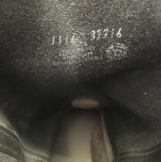 Factory Price Cowboy Safety High Quality Logo 100% Genuine Leather Soft Toe Vibram Sole Boots