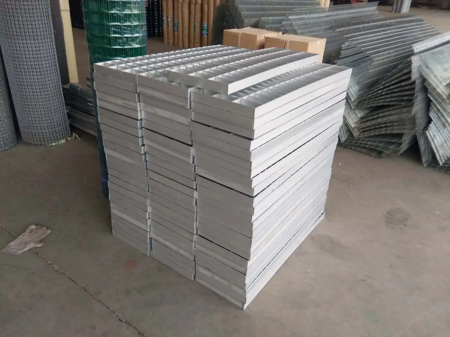 Anodic oxidation aluminum grating  T bar grating