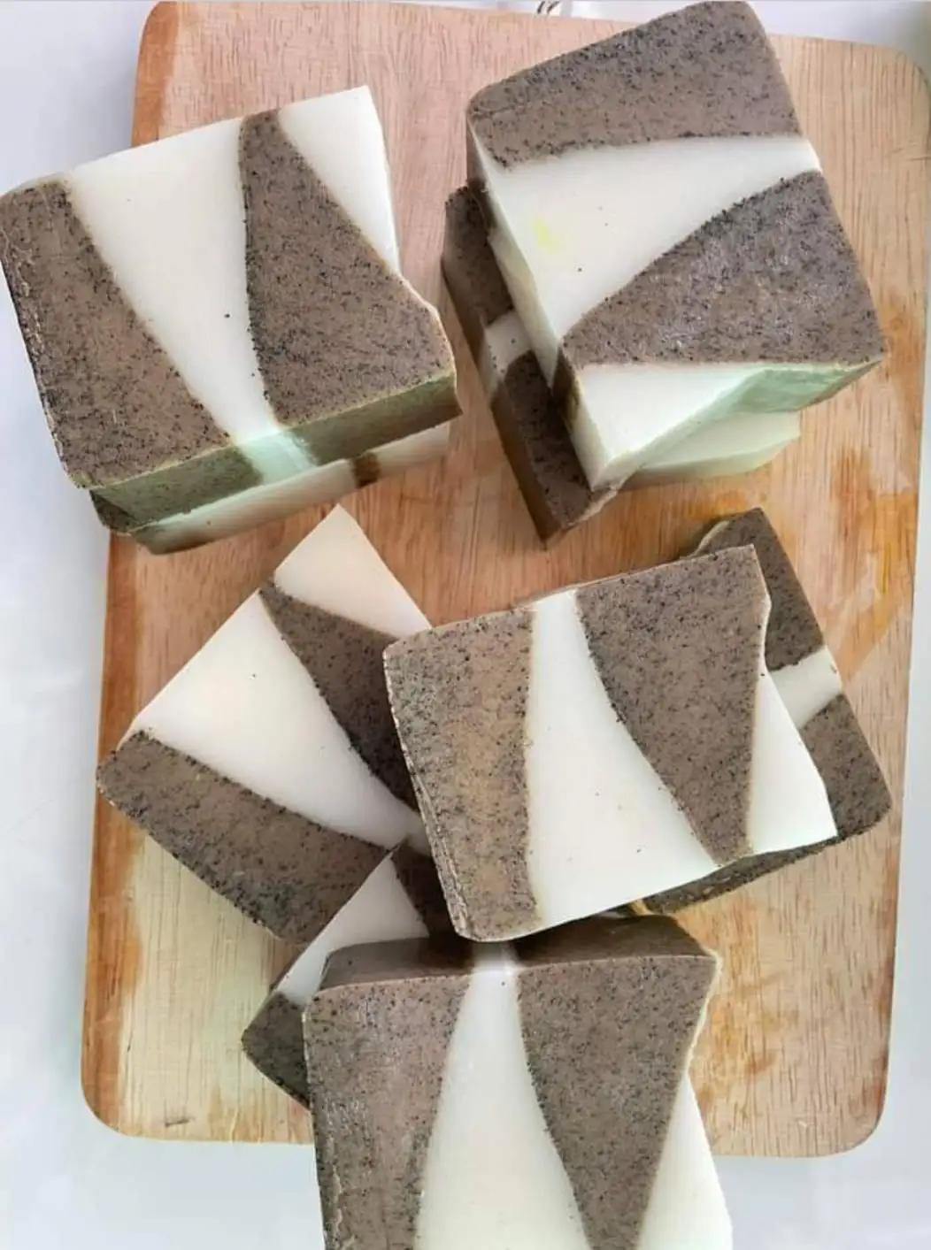 OEM Organic Oil Soap, 100% Thai Natural Giftset Soap, Wholesale Handmade Soap from Thailand