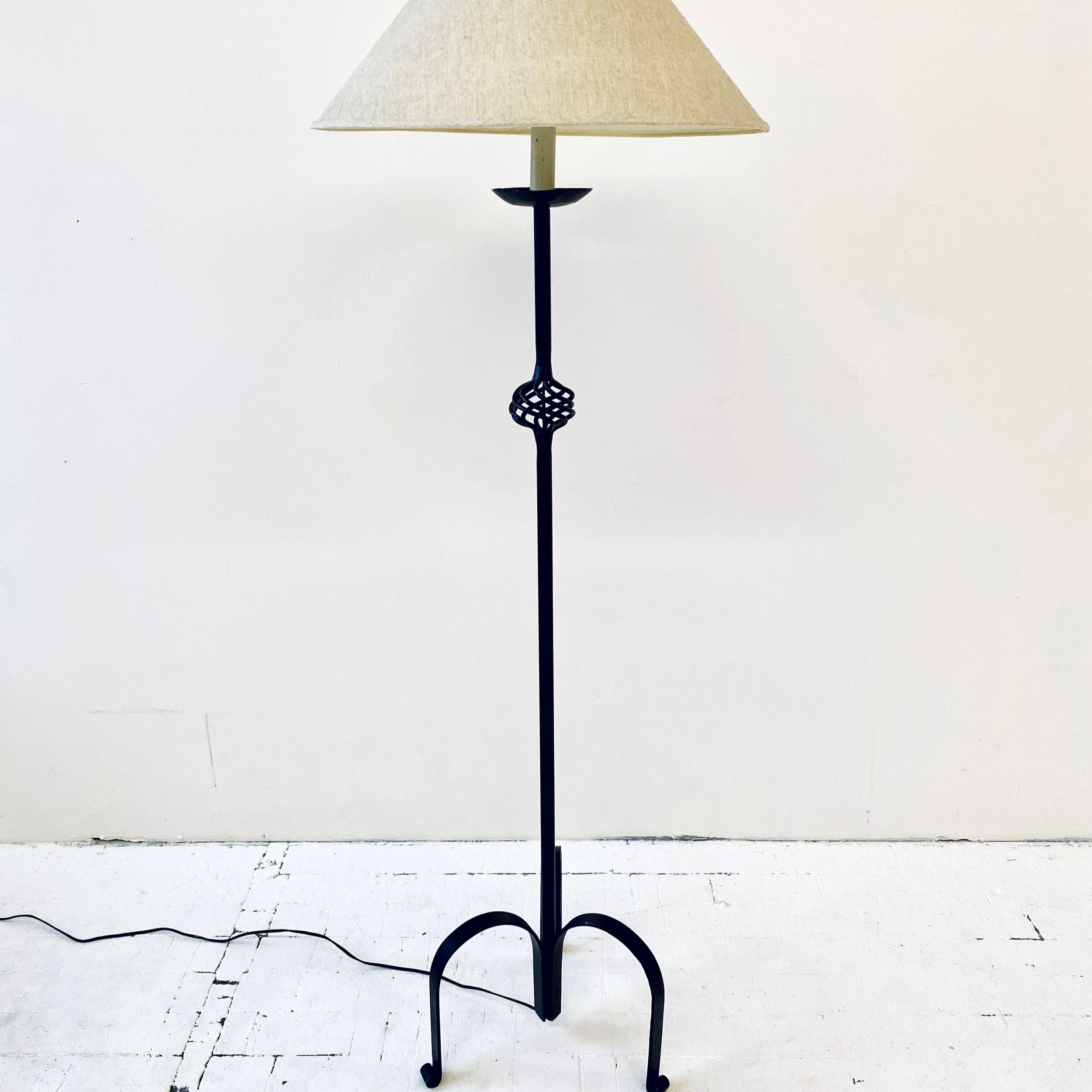 Black Metal Floor Lamp