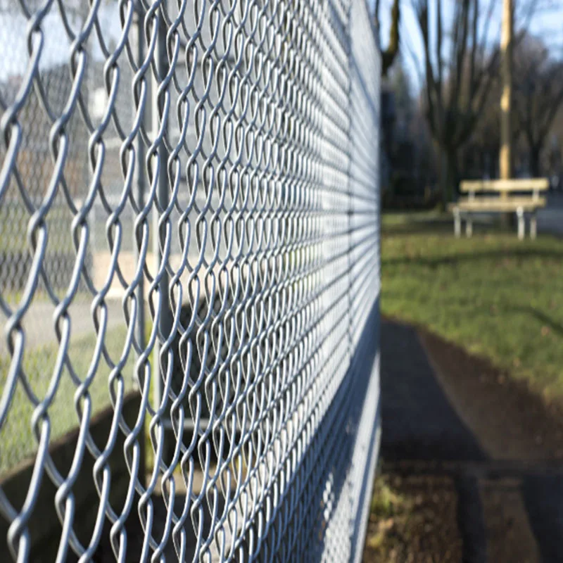 American Standard Diamond Mesh Wire Railing Cyclone Sports Fence Panels Diamond chain link fencing