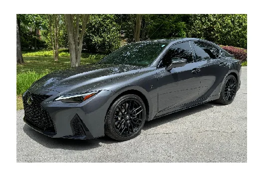 Премиум предложение б/у 2023 Lexuus 500 премиум-класса 472-hp V8