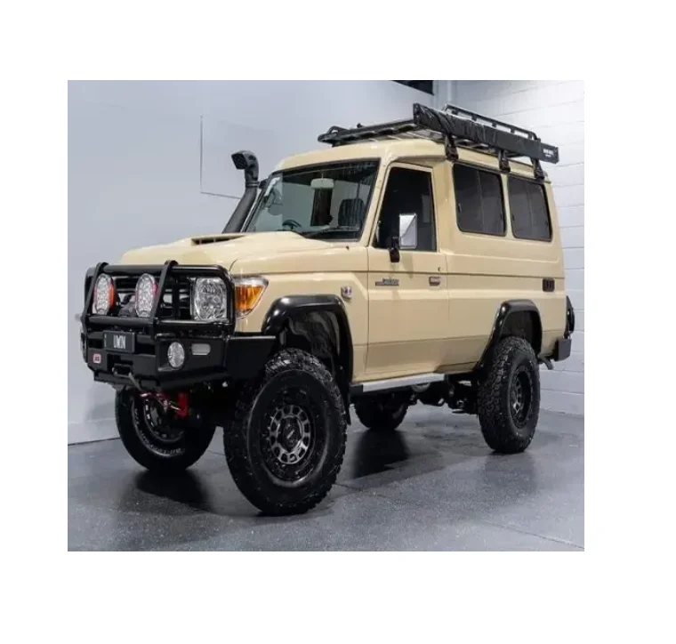 Подлинный аккуратно использованный Toyotas Land cruiserr VDJ 78 теперь доступен