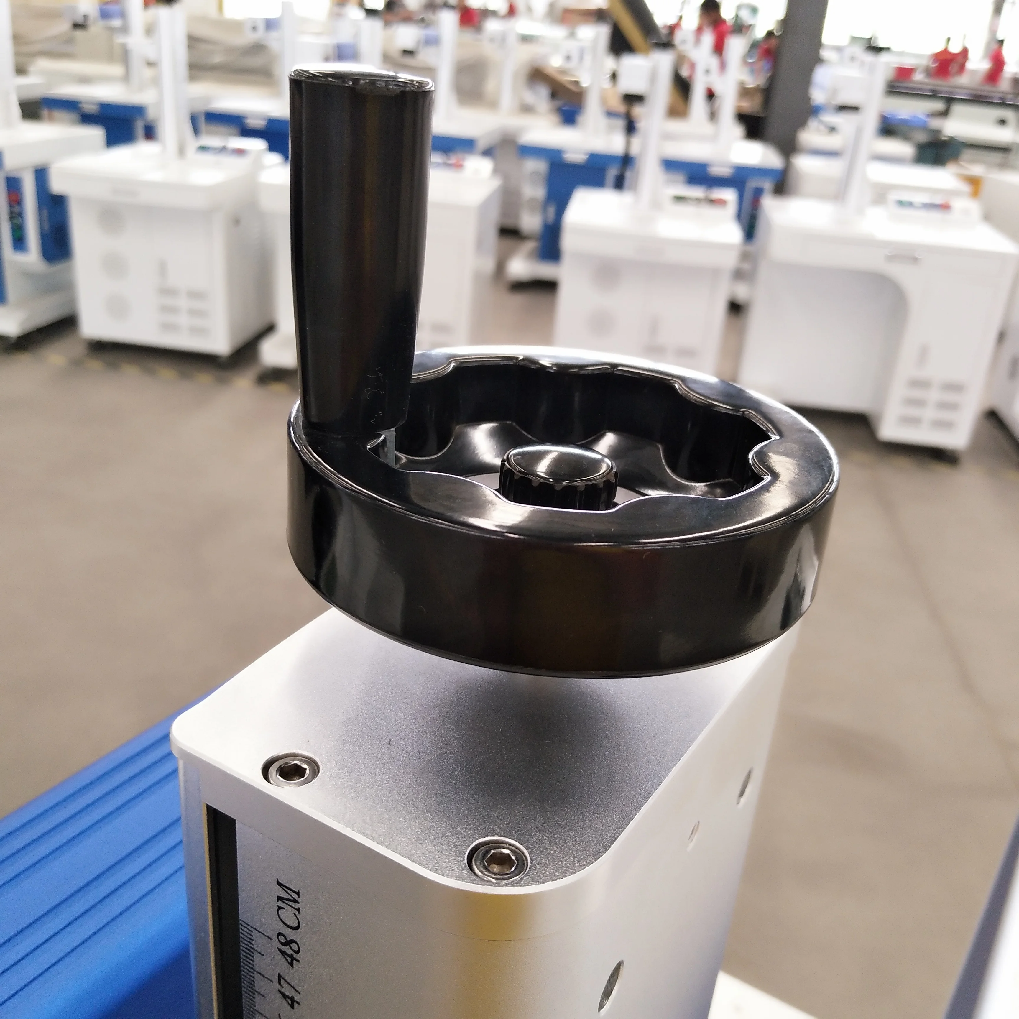 Fiber Laser Marking Machine for Gold Silver Copper Iron Aluminum Manganese Tin/Aluminum/Magnesium/Copper/Zinc Alloy PVC PE PP