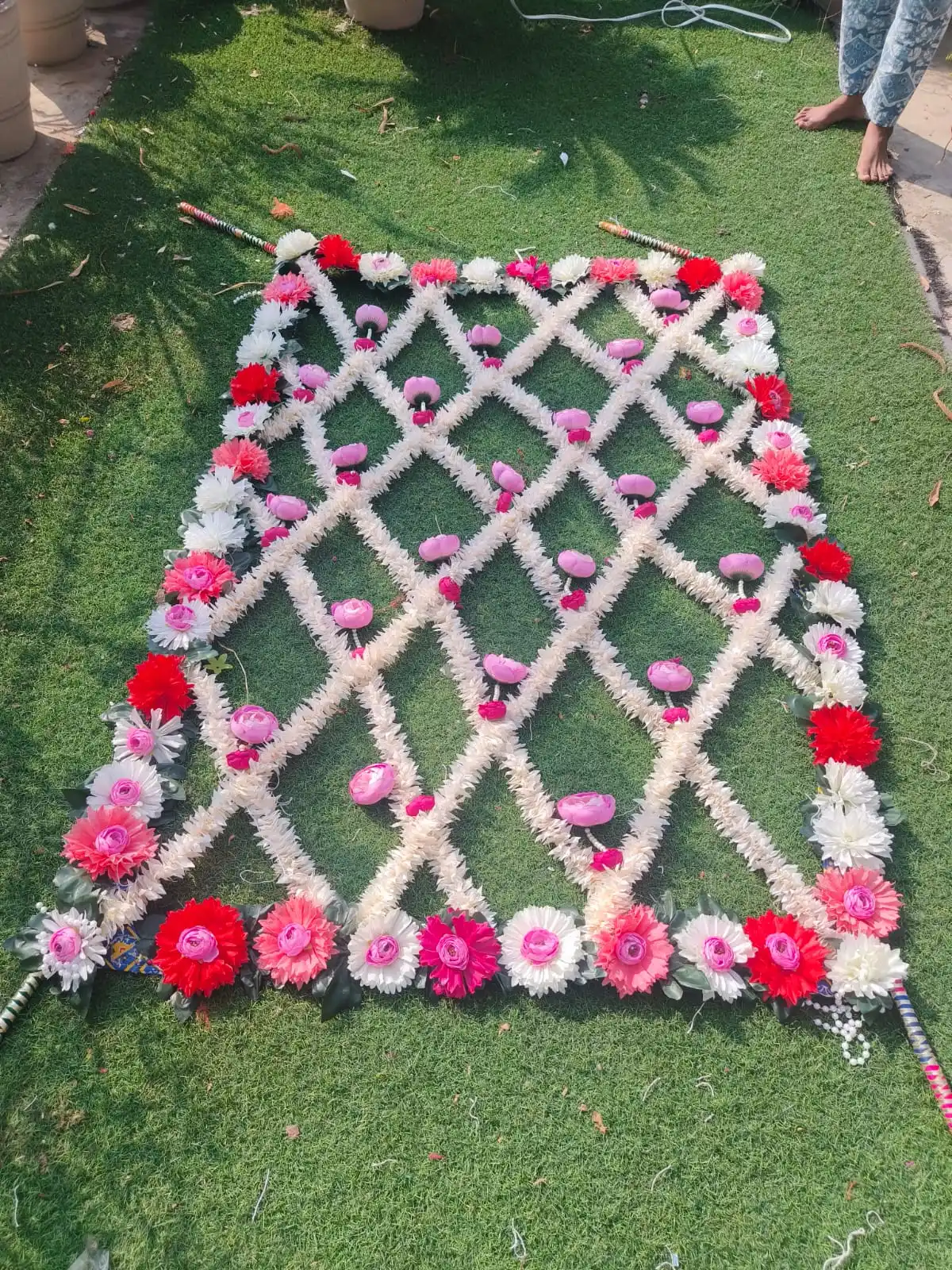 Jasmine Bridal Entry Chadar Full Floral Border Canopy Phoolon Ki Chaddar for Indian/Punjabi/Pakistani/ Wedding Nikkah Entrance
