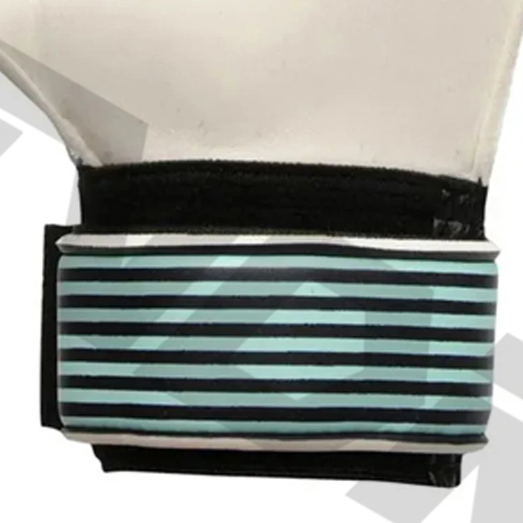 2024 Top Trending Soccer Goalkeeper Gloves Thick Latex Football Gloves Training Wholesale Guanti da Portiere di Calcio Hand