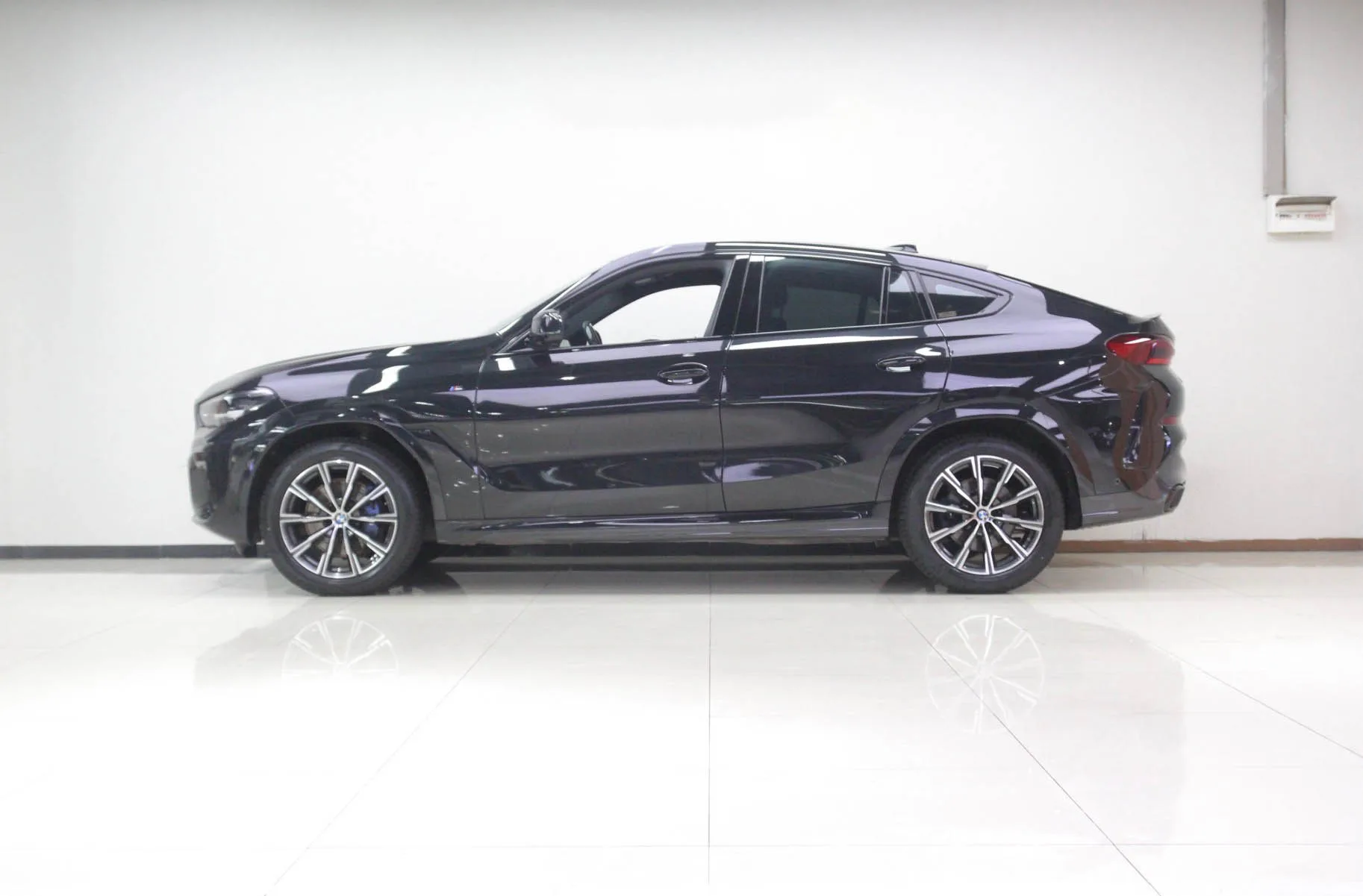 Neatly Used Luxury Car For Bmw X6 2022 Updated Xdrive30i M Sport Utility Vehicles Low Mileage Lhd Affordable Petrol Suv For Sale