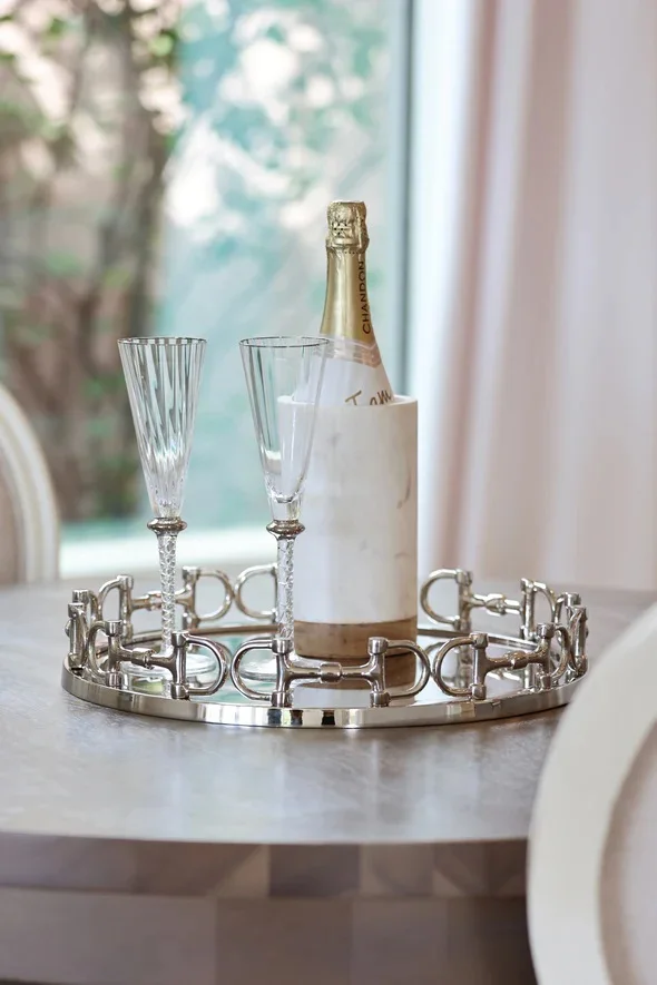 Snacks Serving Metal Horse Tray Home Kitchen And Restaurant tabletop Salad and Bread Serving Tray in Polished Finished