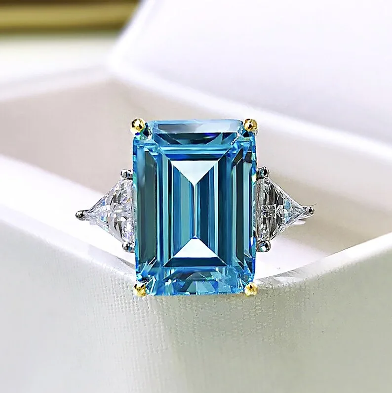 Изумруд форма Голубой бриллиант три камень кольцо для помолвки 18k золото выращенные лабораторно алмазы Ювелирные изделия непосредственно от производителя