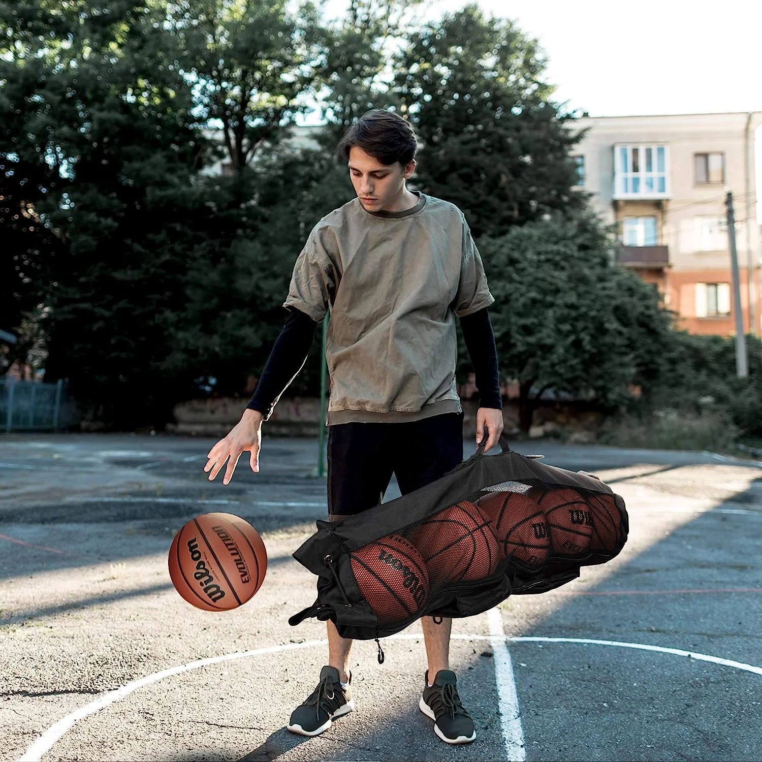 Heavy Duty Basketball Mesh Equipment Ball Bag with Shoulder Strap with Front Pockets for Coaching Sport Accessories